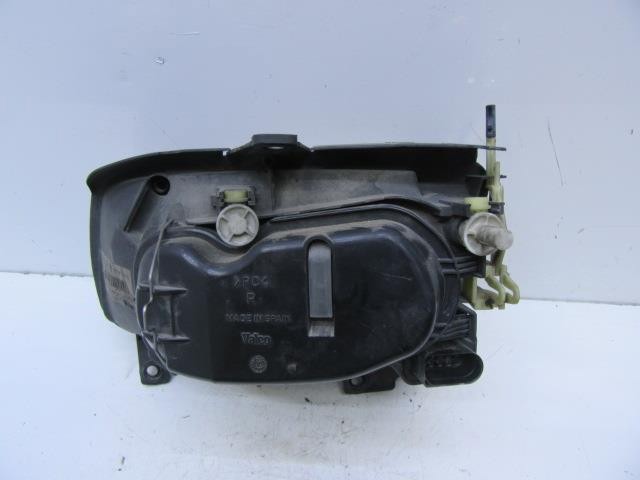 Faro delantero derecho 89302820 VAG