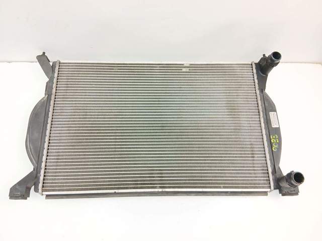 Radiador para Audi A4 8H7