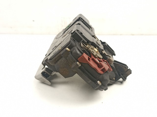 8E1837016C VAG