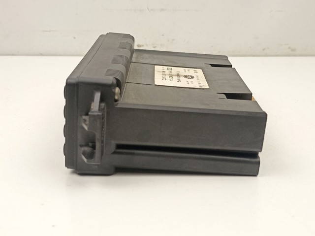 8L0820043D VAG