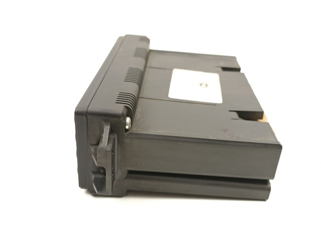 8L0820043M Unidad de control aire acondicionado  en stock Granada