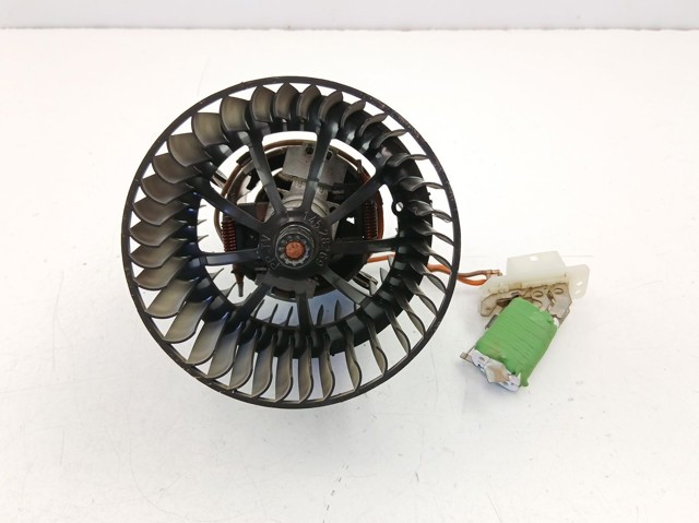 Ventilador de habitáculo 90228758 OPEL