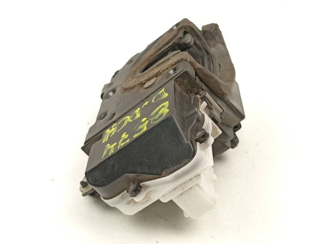 9136H3 Cerradura de puerta delantera derecha  disponible Utrera