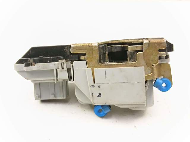PEUGEOT 9136H9 Cerradura de puerta delantera derecha  en stock Terrassa