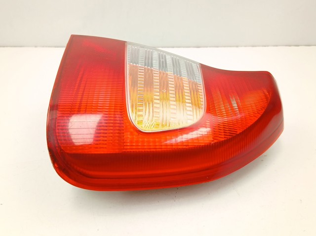 Comprar Piloto trasero derecho Hyundai Accent II LC a bajo precio