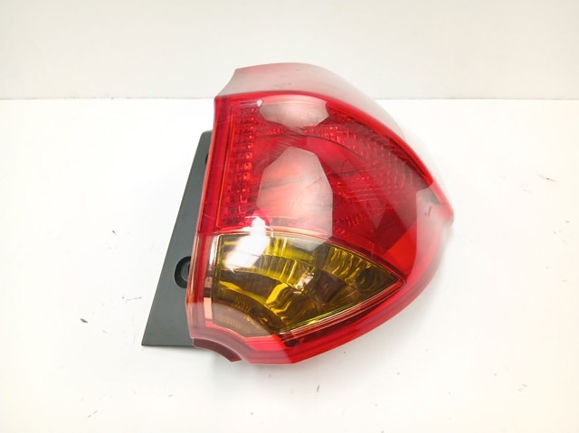 Piloto trasero exterior derecho 92402A2000 HYUNDAI