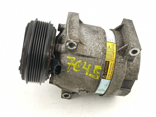 RENAULT 926005849R Compresor de aire acondicionado  disponible Valladolid