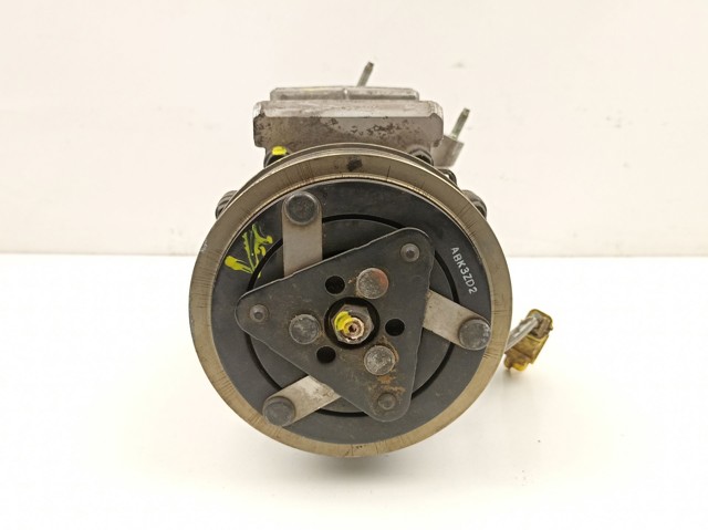 9646273880 PEUGEOT Compresor de aire acondicionado  disponible Ourense