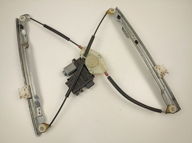 Elevalunas eléctrico Citroen C4  (UD)