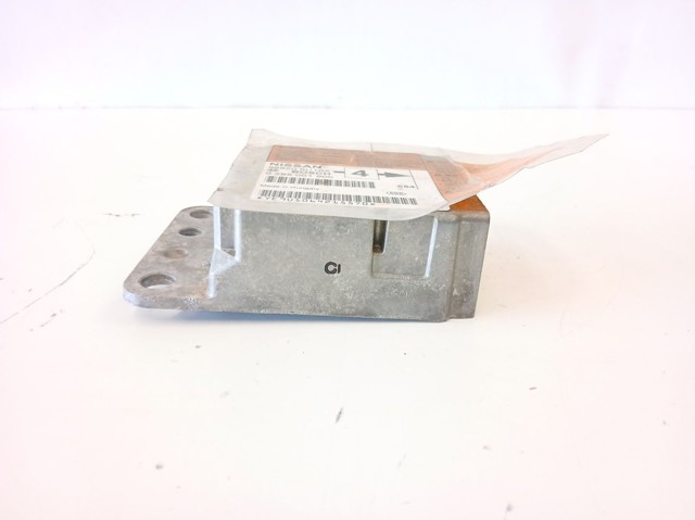 988209U10A Nissan/Infiniti