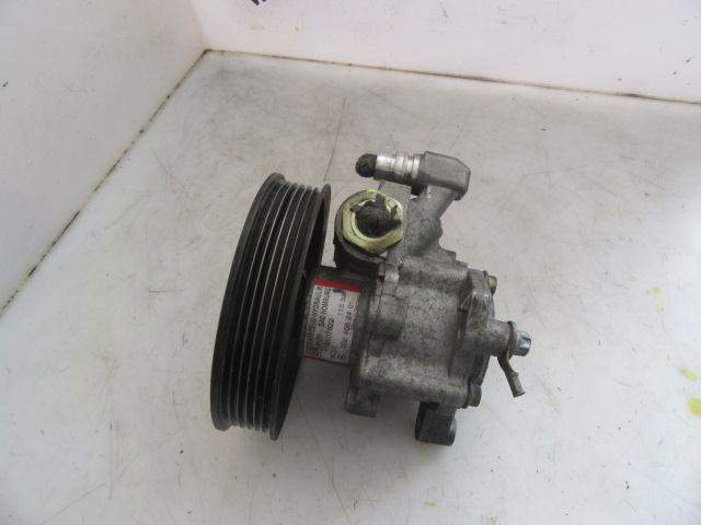 Bomba de dirección hidráulica Mercedes S  (W220)