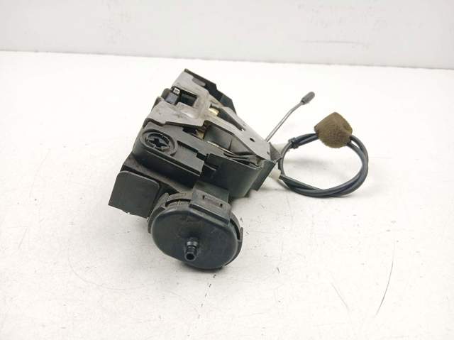 A1687201935 MERCEDES Cerradura  en stock Gandía