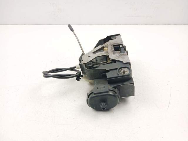 MERCEDES A1687202235 Cerradura de puerta delantera derecha  comprar en Ponferrada