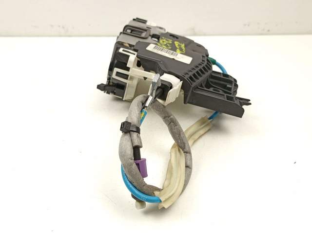 MERCEDES A2047302735 Cerradura de puerta trasera izquierda  comprar en Murcia