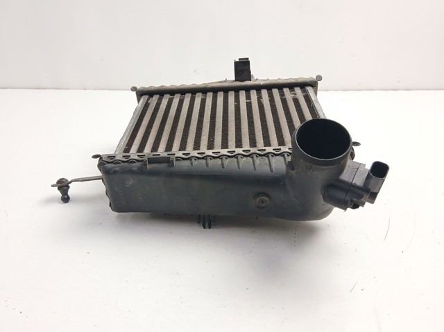 Radiador de intercooler A4515010301 MERCEDES