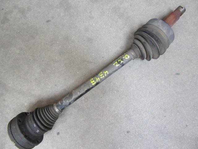 Semieje delantero A6393300701 MERCEDES