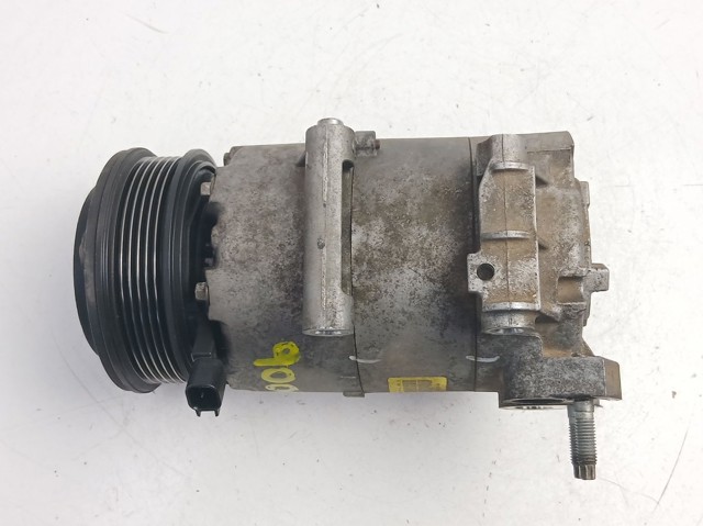 AV1119D629BA FORD Compresor de aire acondicionado  en stock Córdoba