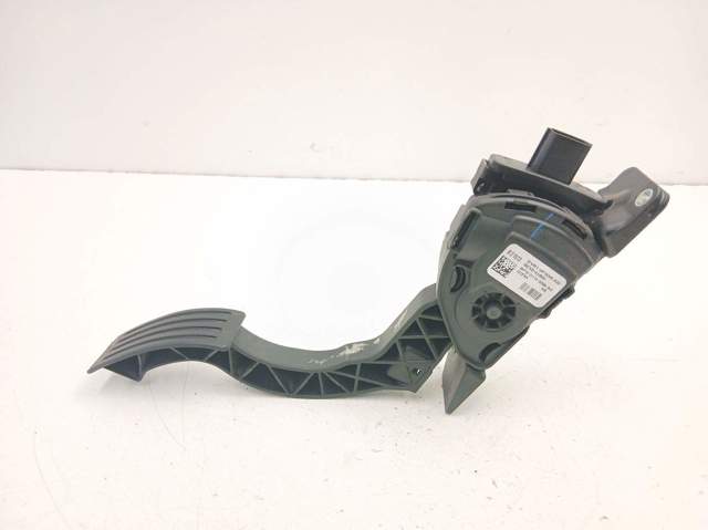 Comprar Pedal del acelerador Ford Focus III CB8 a bajo precio