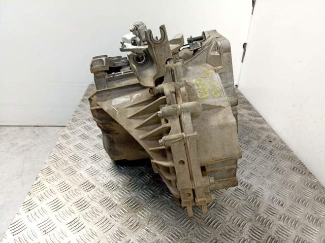 F40 OPEL Caja de cambios  en stock Huelva