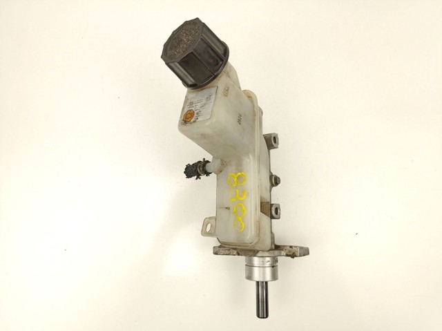Cilindro principal de frenos GJ6L4340Z MAZDA