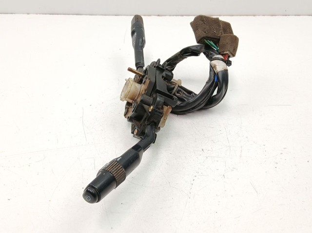 Comprar Conmutador de la columna de dirección completo Hyundai Galloper  JK a bajo precio