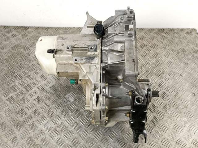JB1157 Renault (RVI)