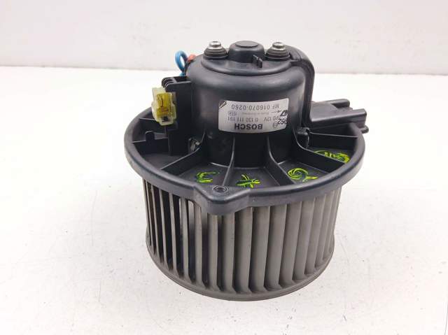 MR270024 MITSUBISHI Motor del ventilador del calefactor  comprar en Jaén