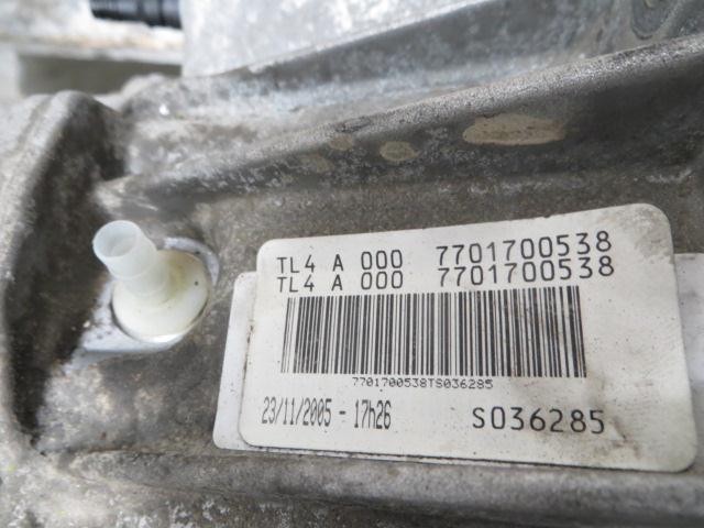 TL4A000 Renault (RVI)