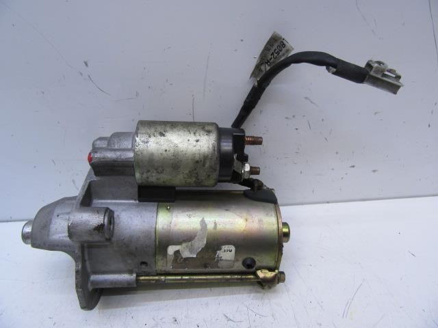 Y60118400A Mazda