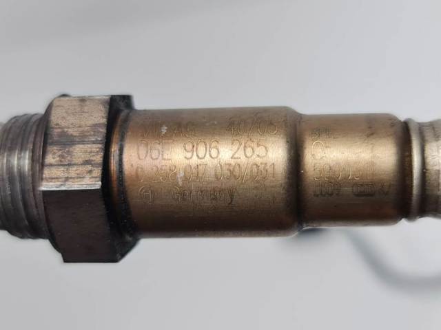Sensor de oxígeno previo al catalizador 0258017030 VAG