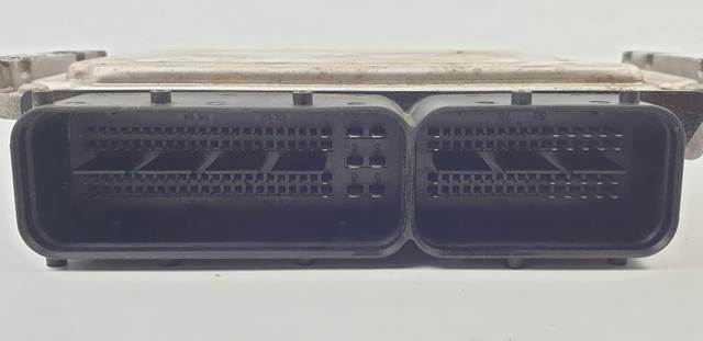 ECU para KIA Carens FG