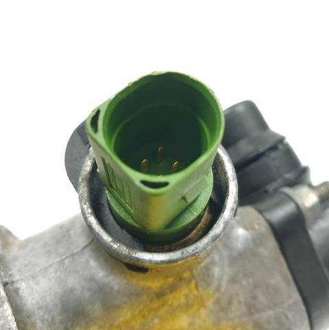 Brida de agua  038121133A VAG