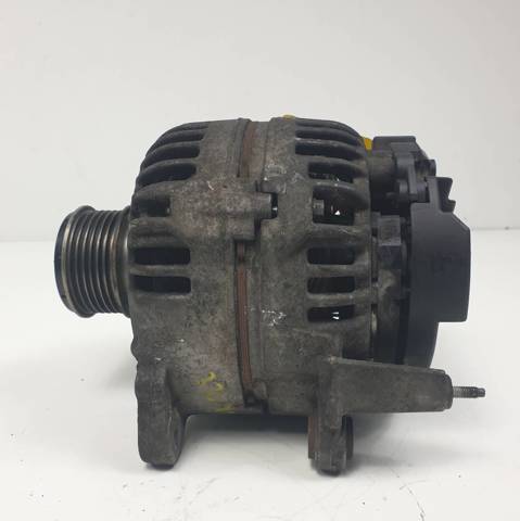 Alternador del motor 045903023A VAG