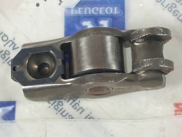 PEUGEOT 090364 Balancín de válvula  comprar en Ponferrada