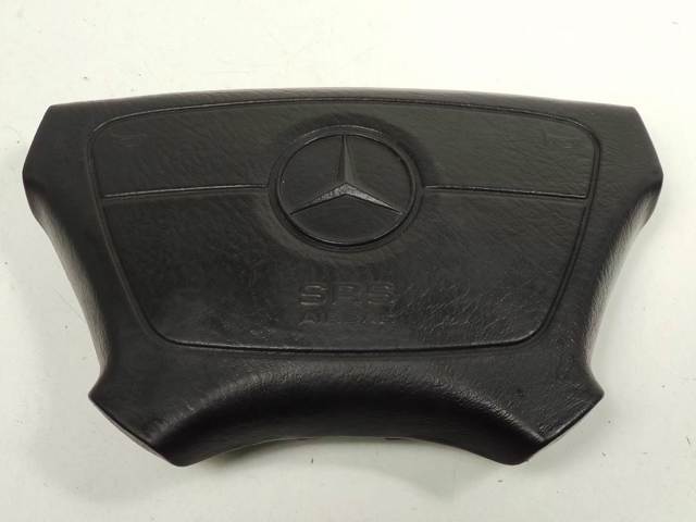1404600068 Mercedes