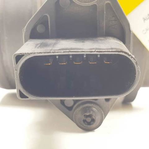Medidor de flujo de aire 1438687 BMW