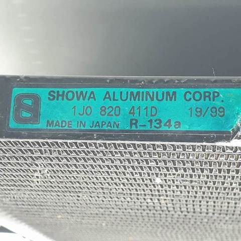 VAG 1J0820411D Condensador de aire acondicionado  disponible Valladolid