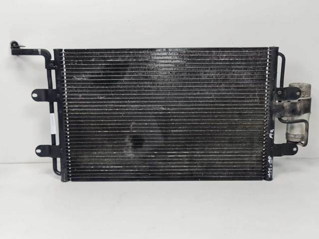 1J0820411D Condensador de aire acondicionado  comprar en Reus