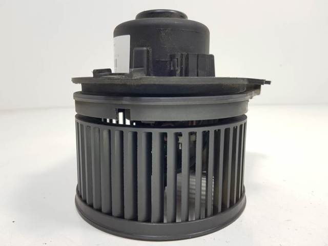 1J1819021B VAG Motor del ventilador del calefactor  comprar en Oviedo