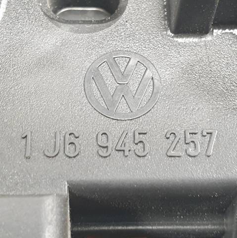 1J6945112S Piloto trasero derecho  disponible Utrera