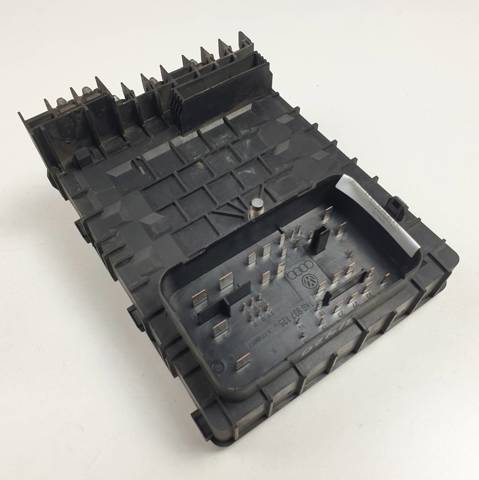 VAG 1K0937125 Caja de fusibles comprar Tarragona