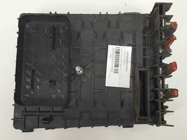 VAG 1K0937125 Caja de fusibles  en stock Salamanca