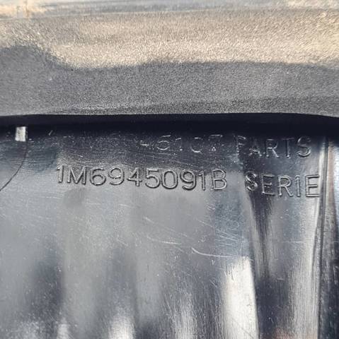 Piloto trasero exterior izquierdo 1M6945091B VAG