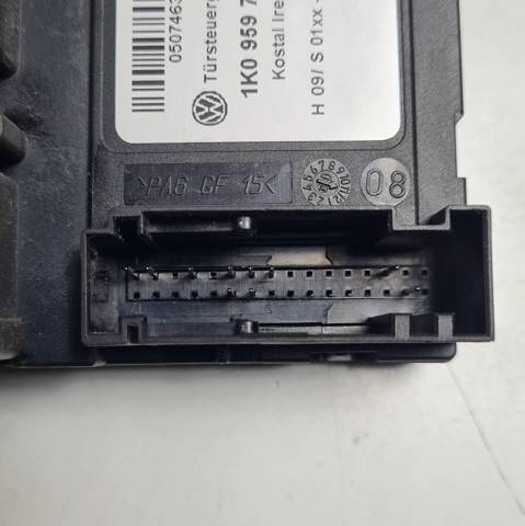 1T0959702 VAG
