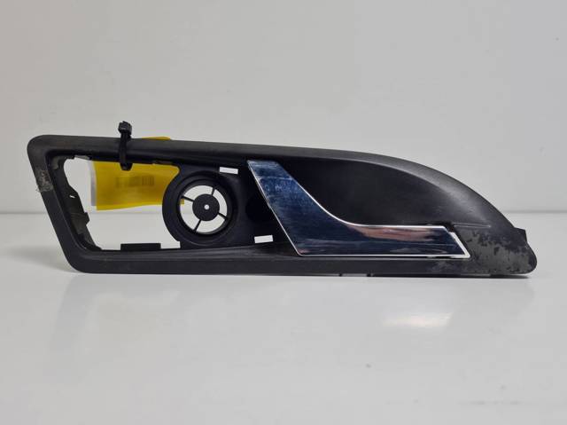 VAG 1Z0837248 Manija interior de puerta delantera derecha  disponible Valladolid