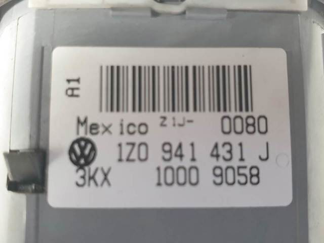 Interruptor de luces en el tablero 1Z0941431J VAG