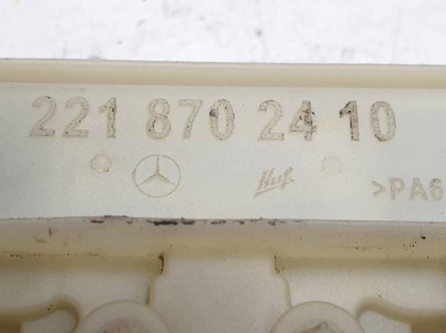 MERCEDES 2218702410 Botón de accionamiento del cierre de la tapa del maletero (puerta trasera 3/5)  comprar en Ponferrada
