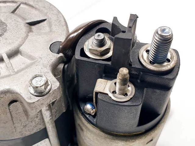 233001071R Renault (RVI)