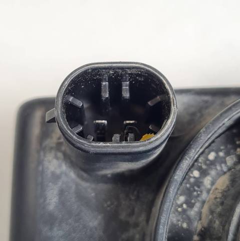 24407174 OPEL Luz antiniebla izquierdo  en stock Gandía