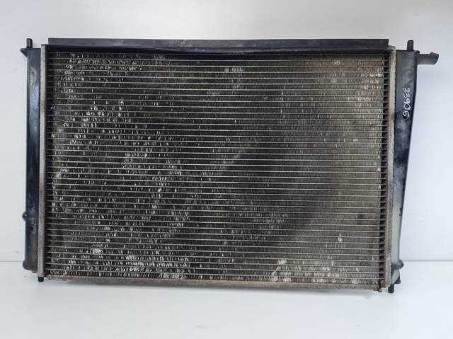 Radiador del motor 253104A100 HYUNDAI